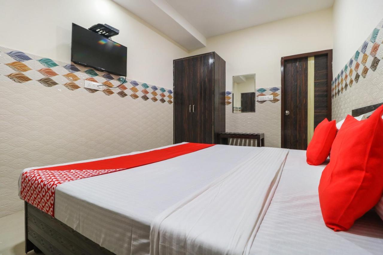 Oyo 49095 Hotel K Fort Abadpura Εξωτερικό φωτογραφία